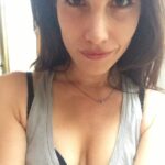 Carly Pope caiu na net - The Fappening