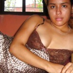 33-150x150 Caiu na net quatro amadoras safadas fodendo